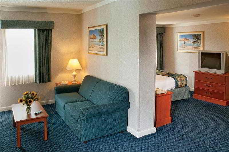 รามาดา พลาซา บาย วินด์แฮม เวอร์จิเนียบีช Hotel ภายนอก รูปภาพ